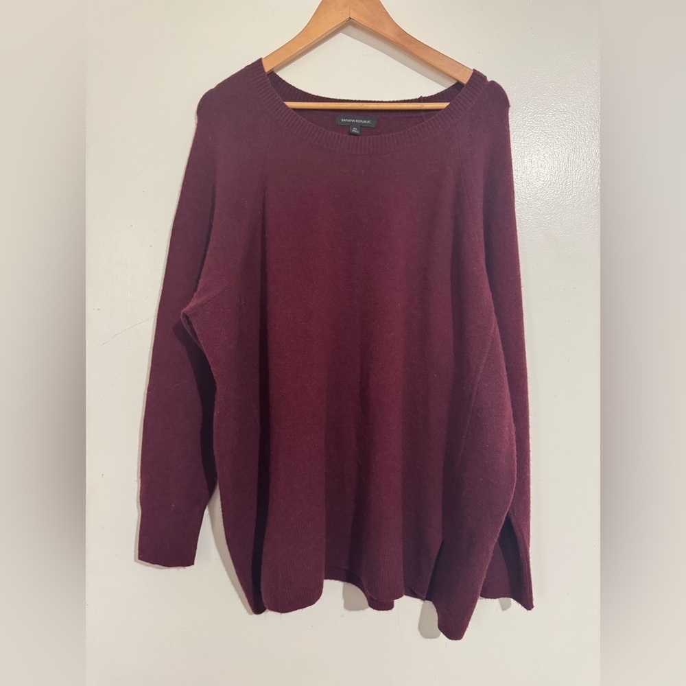 Banana Republic XL Deep Red Wine Crew Neck Pullover Sweater